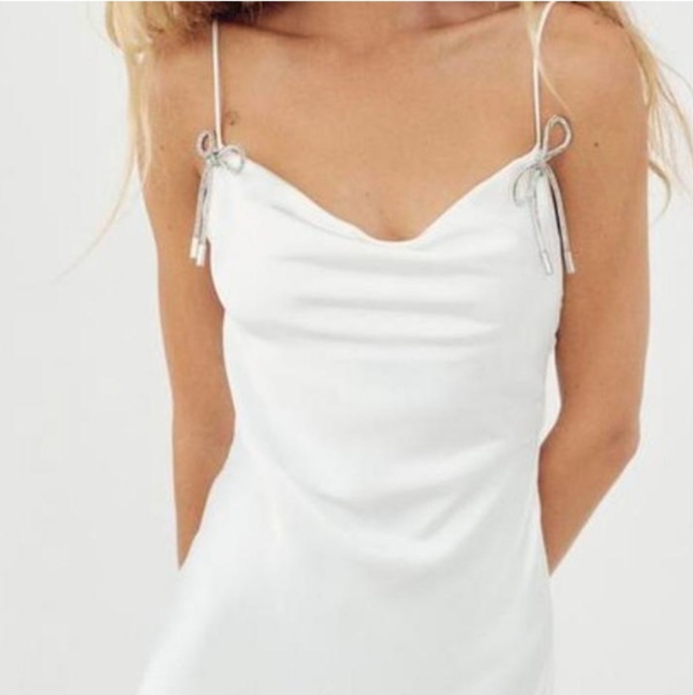 Stylish White Satin Dress with Bow Straps From Zara